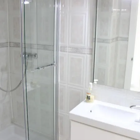 Apartament Beautiful In Front Of Beach, Pool, View